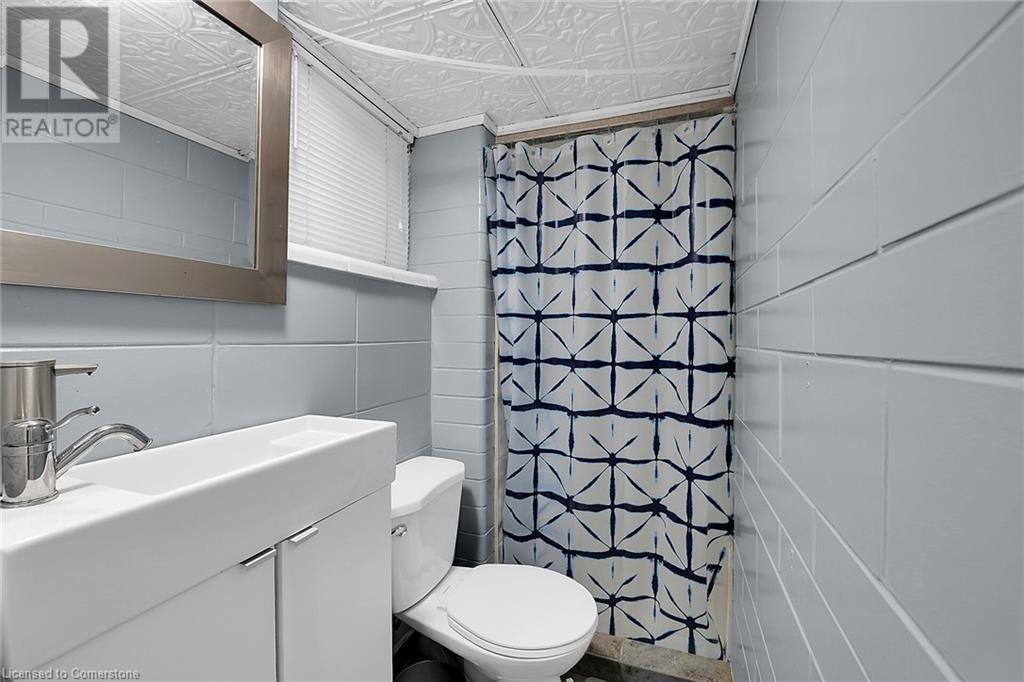 53 1/2 Robins Avenue, Hamilton, Ontario  L8H 4N3 - Photo 29 - 40687140