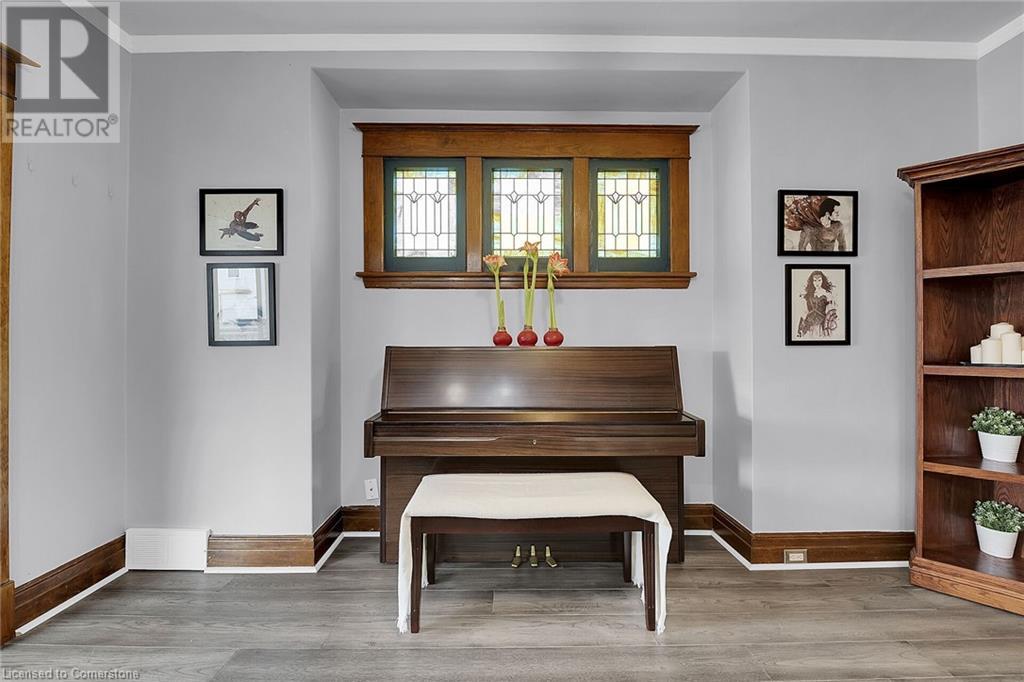 53 1/2 Robins Avenue, Hamilton, Ontario  L8H 4N3 - Photo 12 - 40687140