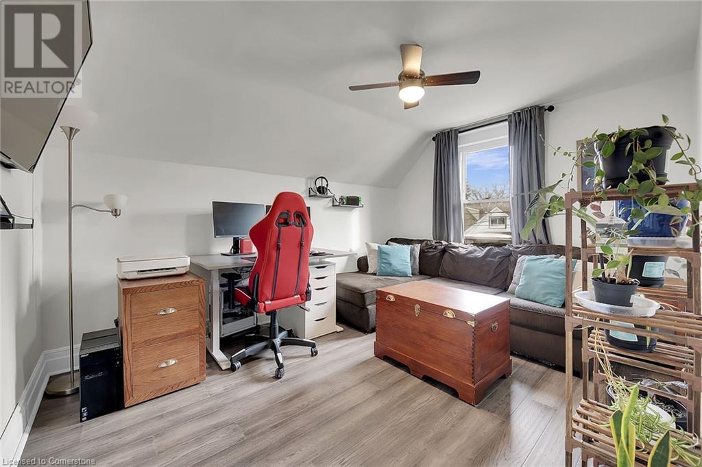 53 1/2 Robins Avenue, Hamilton, Ontario  L8H 4N3 - Photo 25 - 40687140