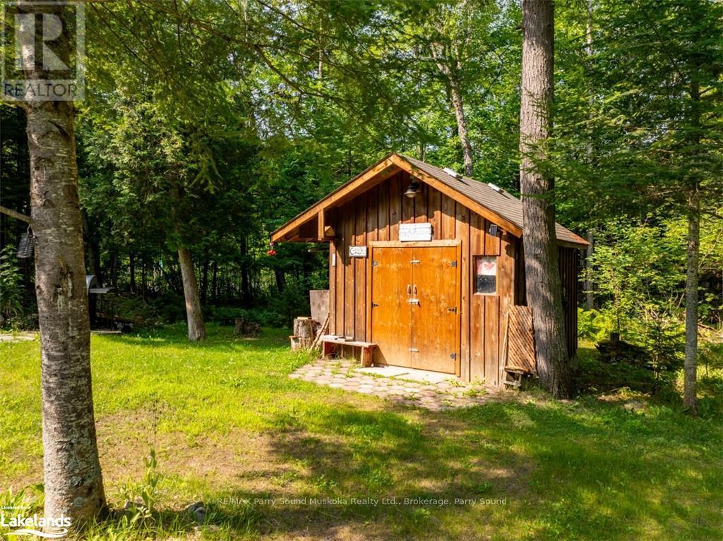 21 Moonwing Road, Magnetawan, Ontario  P0A 1A0 - Photo 10 - X10437795