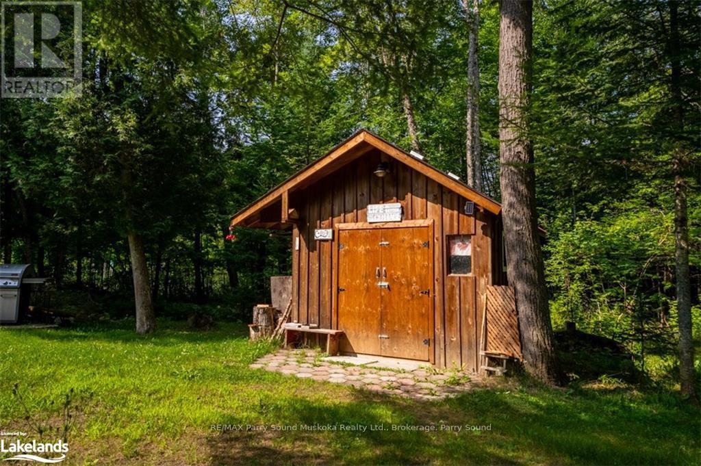 21 Moonwing Road, Magnetawan, Ontario  P0A 1A0 - Photo 18 - X10437795