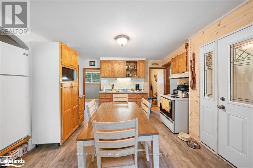 21 Moonwing Road, Magnetawan, Ontario  P0A 1A0 - Photo 28 - X10437795