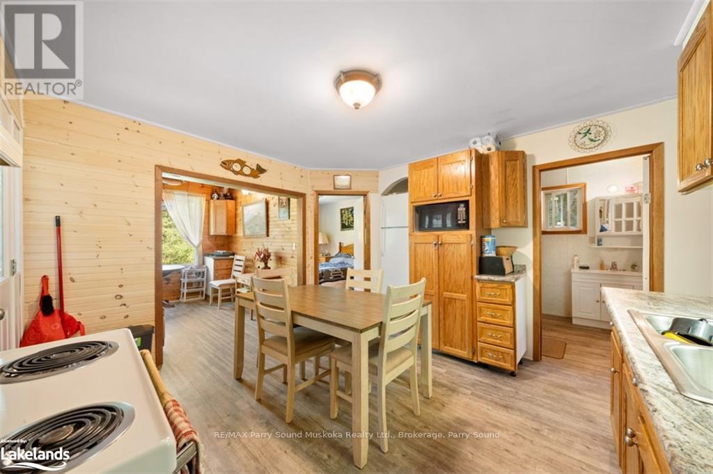 21 Moonwing Road, Magnetawan, Ontario  P0A 1A0 - Photo 38 - X10437795