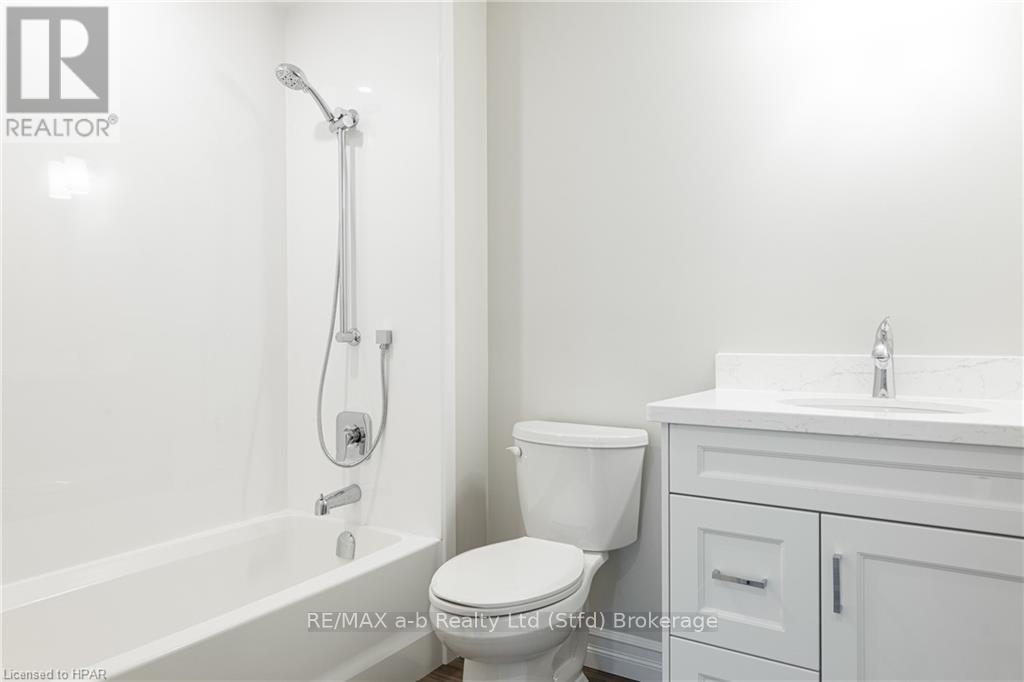 204 - 100 Gordon Street, Stratford, Ontario  N5A 7T8 - Photo 13 - X10779979