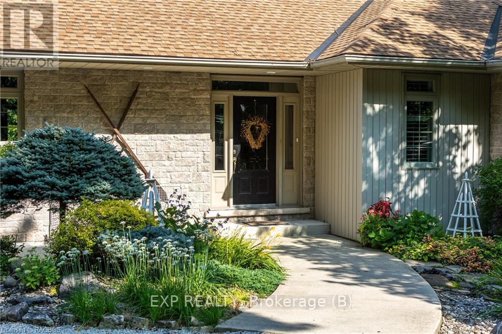 504859 Grey Road 1, Georgian Bluffs, Ontario  N0H 1S0 - Photo 39 - X10848144