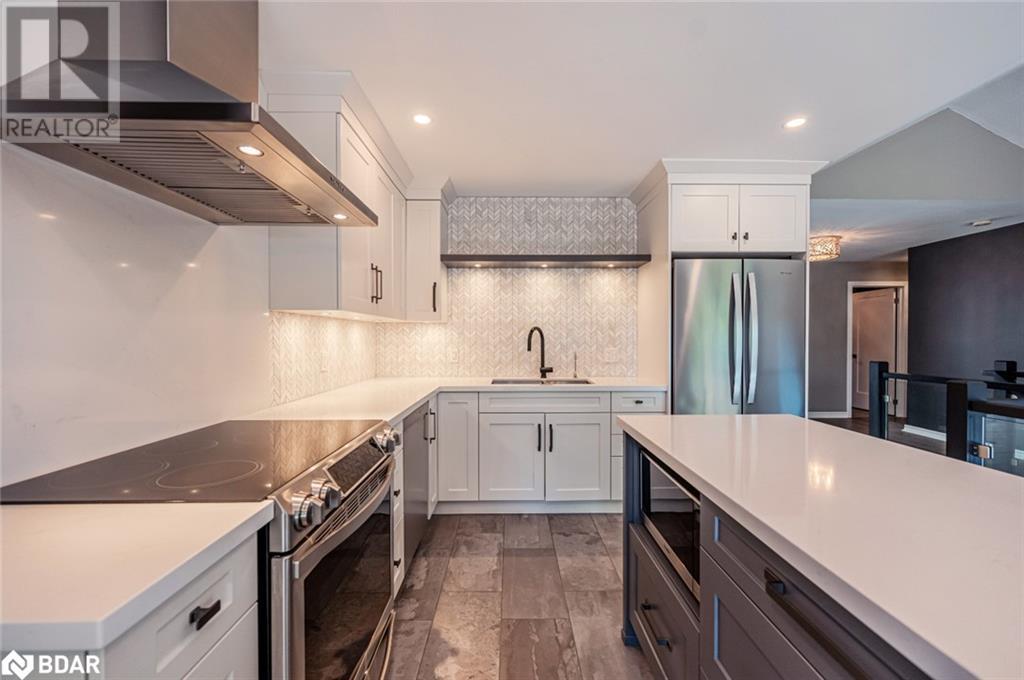 36 Glen Oak Court, Barrie, Ontario  L4M 6M4 - Photo 5 - 40687333