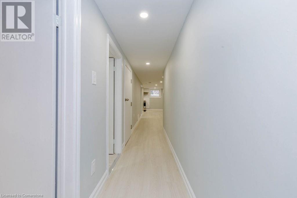 36 Dodson Street, Hamilton, Ontario  L9A 3K6 - Photo 13 - 40687309