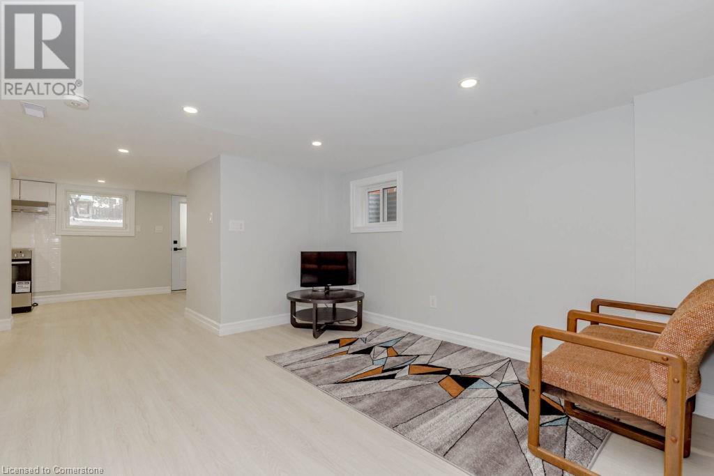 36 Dodson Street, Hamilton, Ontario  L9A 3K6 - Photo 5 - 40687309