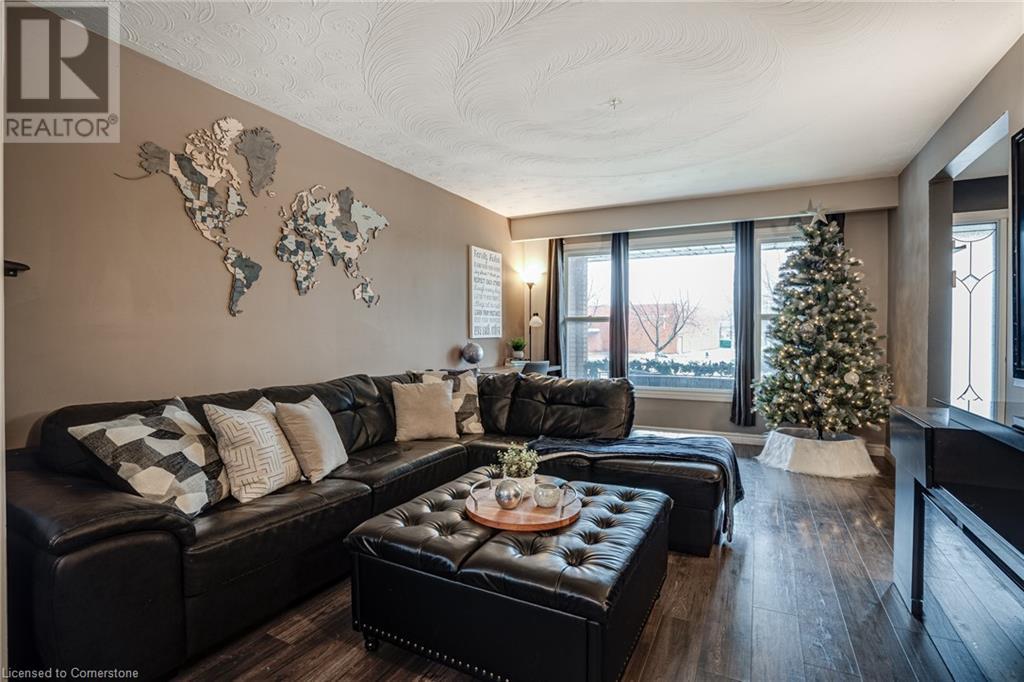 75 Colcrest Street, Hamilton, Ontario  L8E 3Y6 - Photo 5 - 40684880