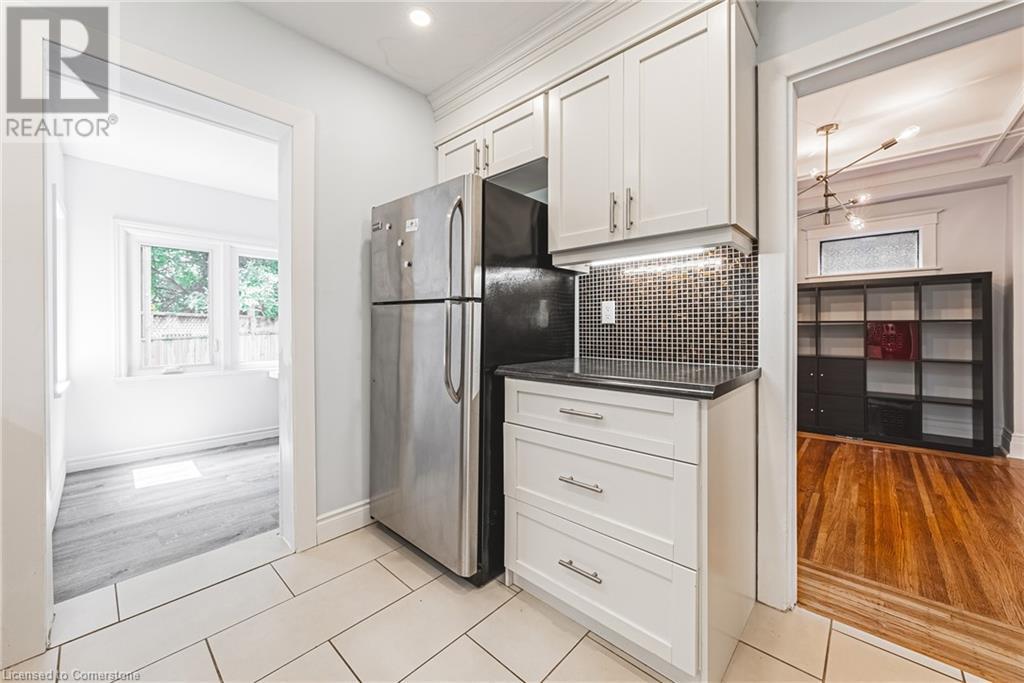 19 Belview Avenue, Hamilton, Ontario  L8L 7K6 - Photo 12 - 40687345