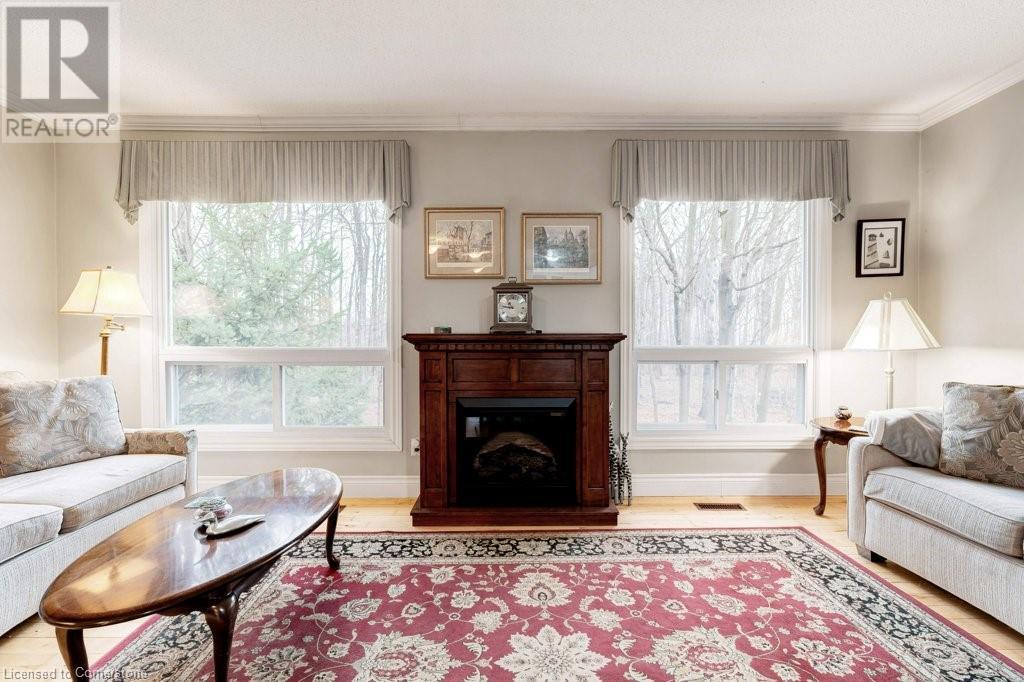 2301 Cavendish Drive Unit# 41, Burlington, Ontario  L7P 3M3 - Photo 7 - 40681925