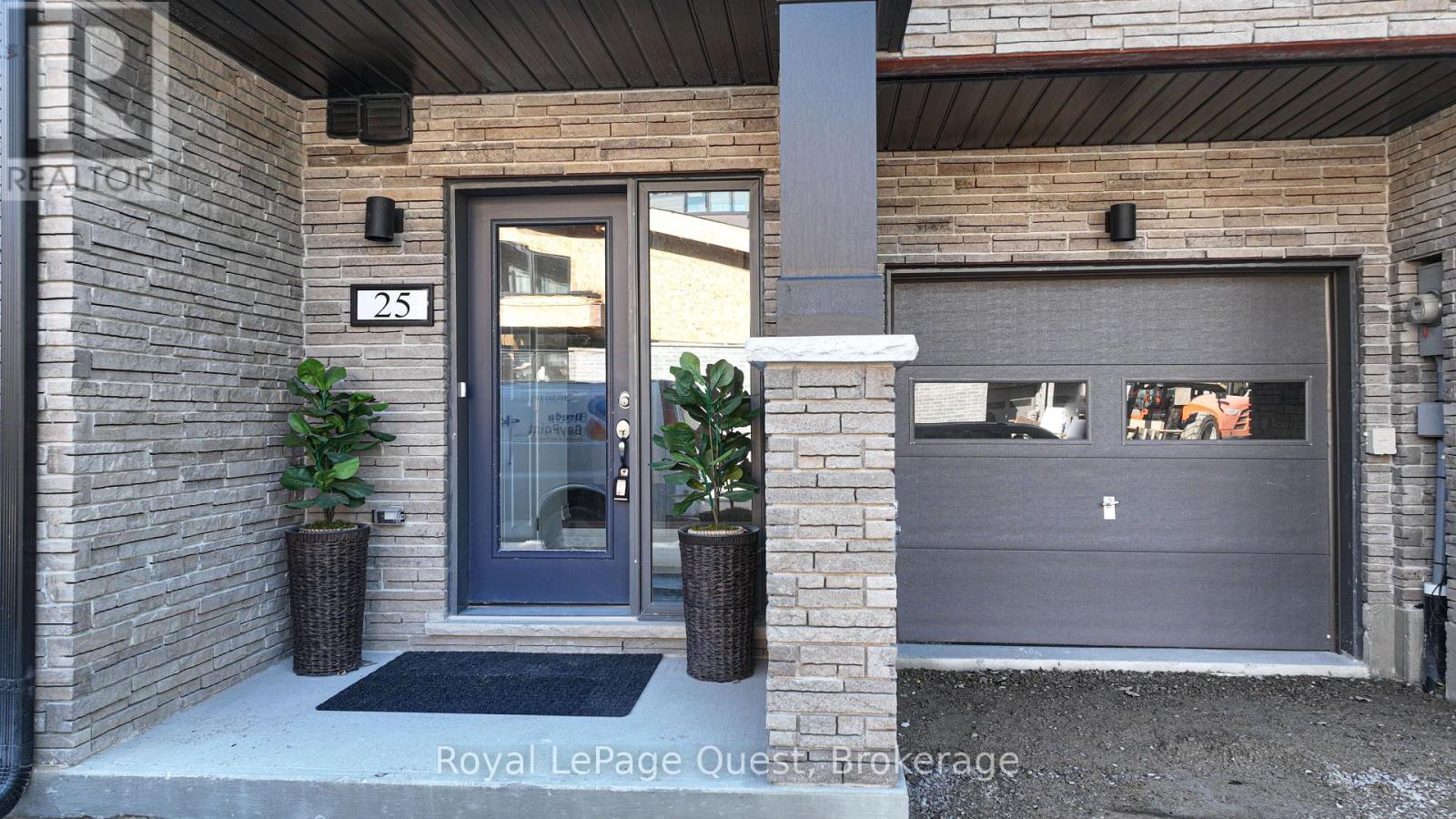 25 Wynwood Lane, Orillia, Ontario  L3V 8P7 - Photo 2 - S11905774