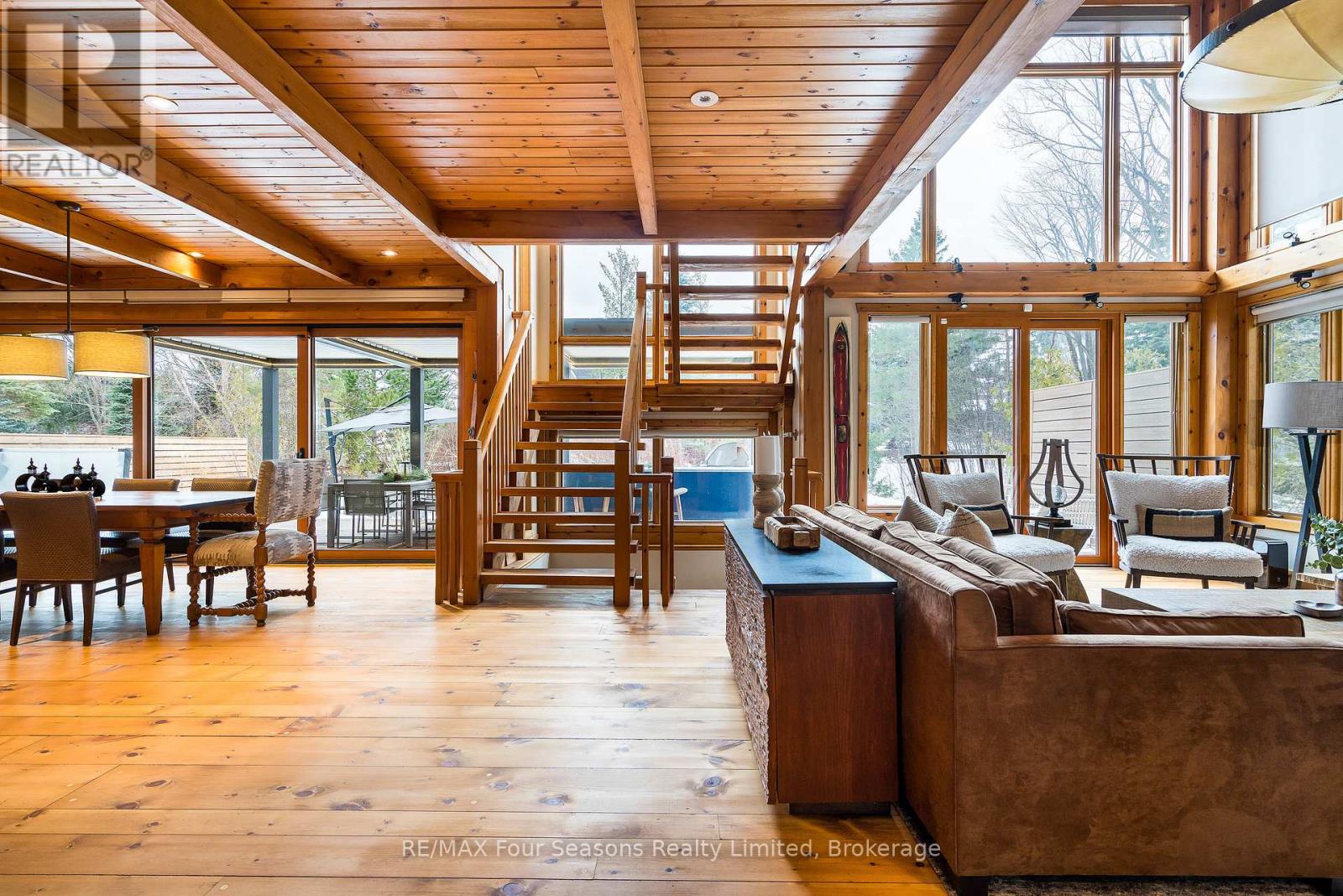 140 Alexandra Way, Blue Mountains (Blue Mountain Resort Area), Ontario  L9Y 0S3 - Photo 18 - X11905812