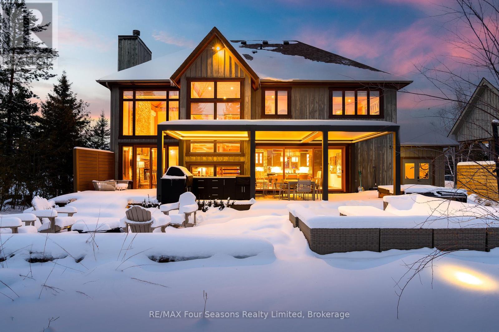 140 Alexandra Way, Blue Mountains (Blue Mountain Resort Area), Ontario  L9Y 0S3 - Photo 31 - X11905812