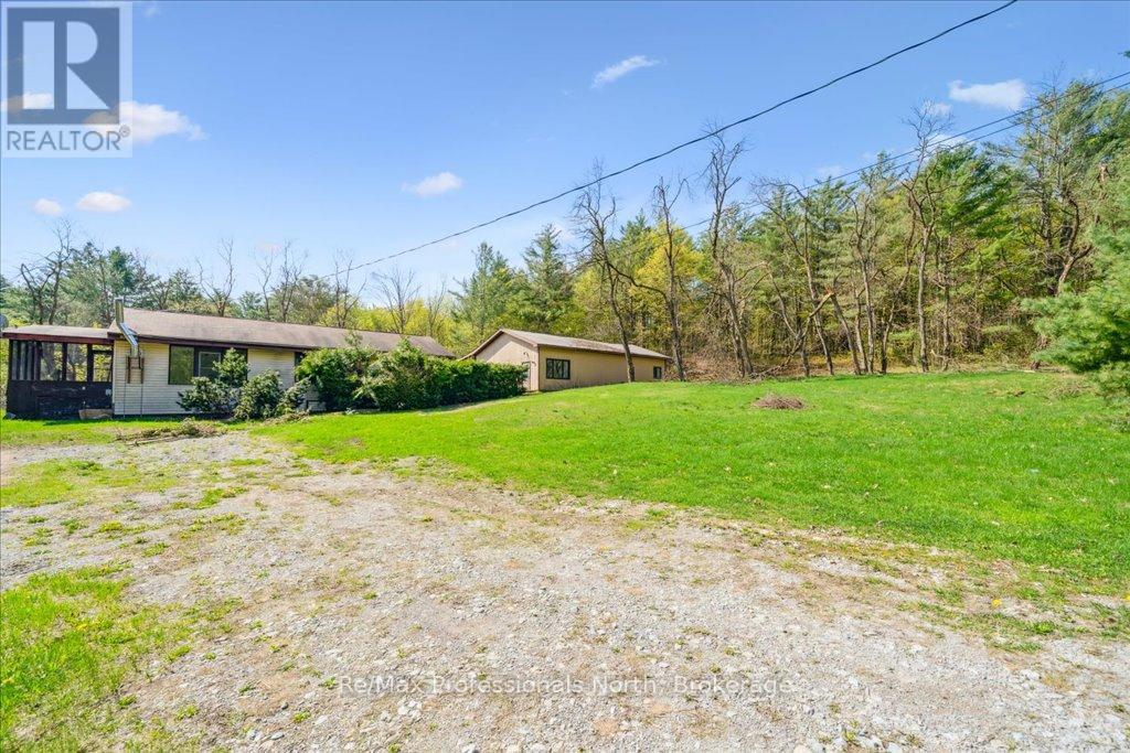 1090 Whites Road, Muskoka Lakes, Ontario  P0B 1J0 - Photo 12 - X11905167