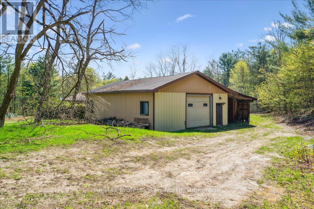 1090 Whites Road, Muskoka Lakes, Ontario  P0B 1J0 - Photo 16 - X11905167