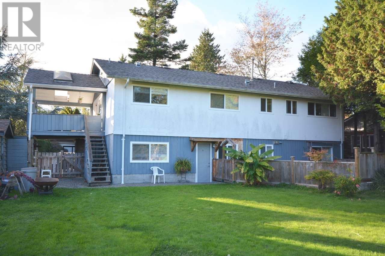 Property at 1022 53A STREET image 1