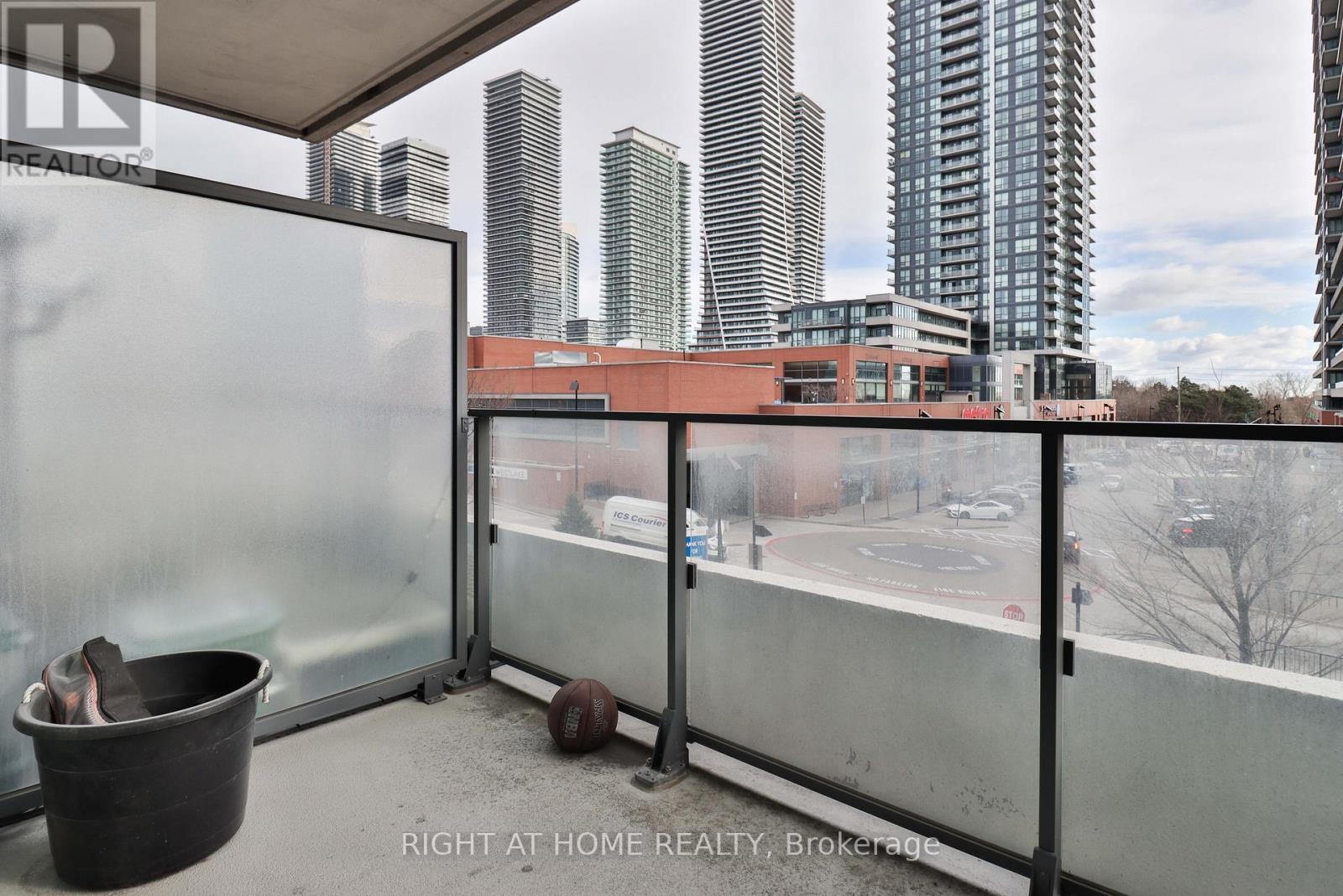 302 - 10 Park Lawn Road, Toronto, Ontario  M8V 0M9 - Photo 16 - W11905834