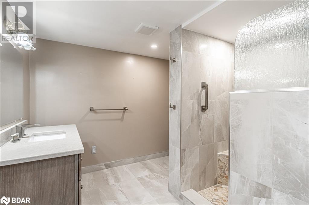 136 Lillian Crescent, Barrie, Ontario  L4N 5X5 - Photo 17 - 40687150