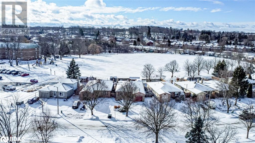 136 Lillian Crescent, Barrie, Ontario  L4N 5X5 - Photo 2 - 40687150