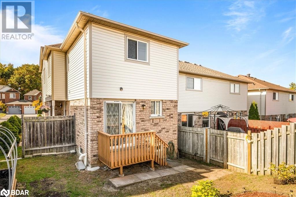 59 Hawthorne Crescent, Barrie, Ontario  L4N 9Y7 - Photo 39 - 40687274