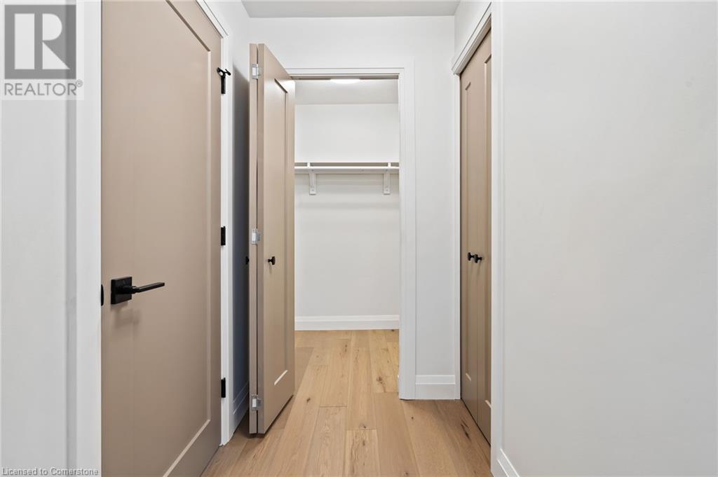 2210 Lakeshore Road Unit# 202, Burlington, Ontario  L7R 4J9 - Photo 31 - 40686269