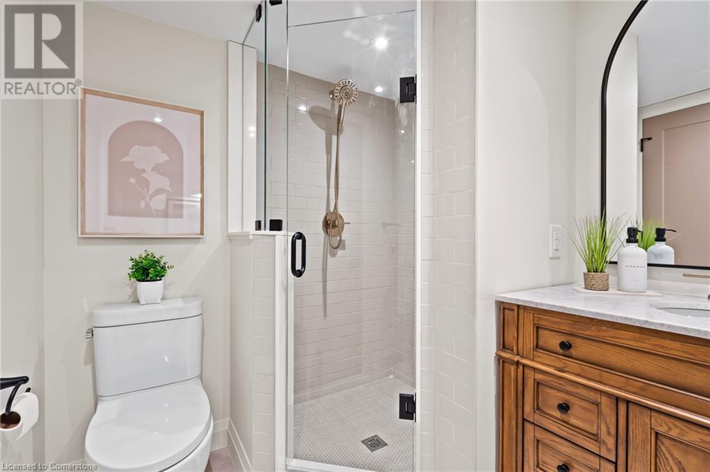 2210 Lakeshore Road Unit# 202, Burlington, Ontario  L7R 4J9 - Photo 26 - 40686269