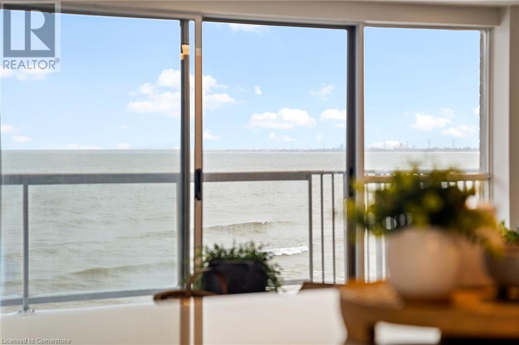 2210 Lakeshore Road Unit# 202, Burlington, Ontario  L7R 4J9 - Photo 34 - 40686269