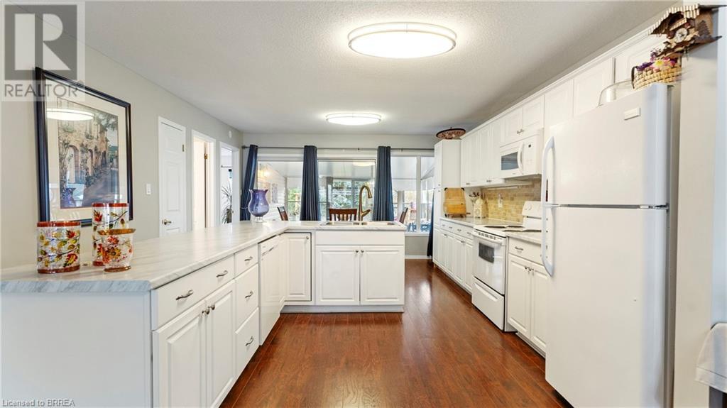 21 Long Point Boulevard, Port Rowan, Ontario  N0E 1M0 - Photo 17 - 40687169