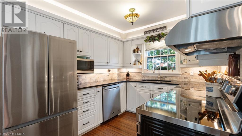 46 Devon Street, Brantford, Ontario  N3R 1M2 - Photo 10 - 40687142