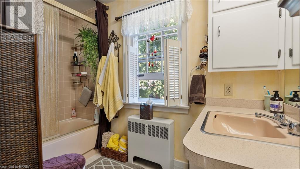 46 Devon Street, Brantford, Ontario  N3R 1M2 - Photo 31 - 40687142