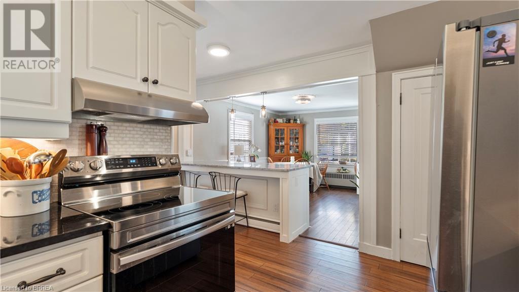 46 Devon Street, Brantford, Ontario  N3R 1M2 - Photo 8 - 40687142