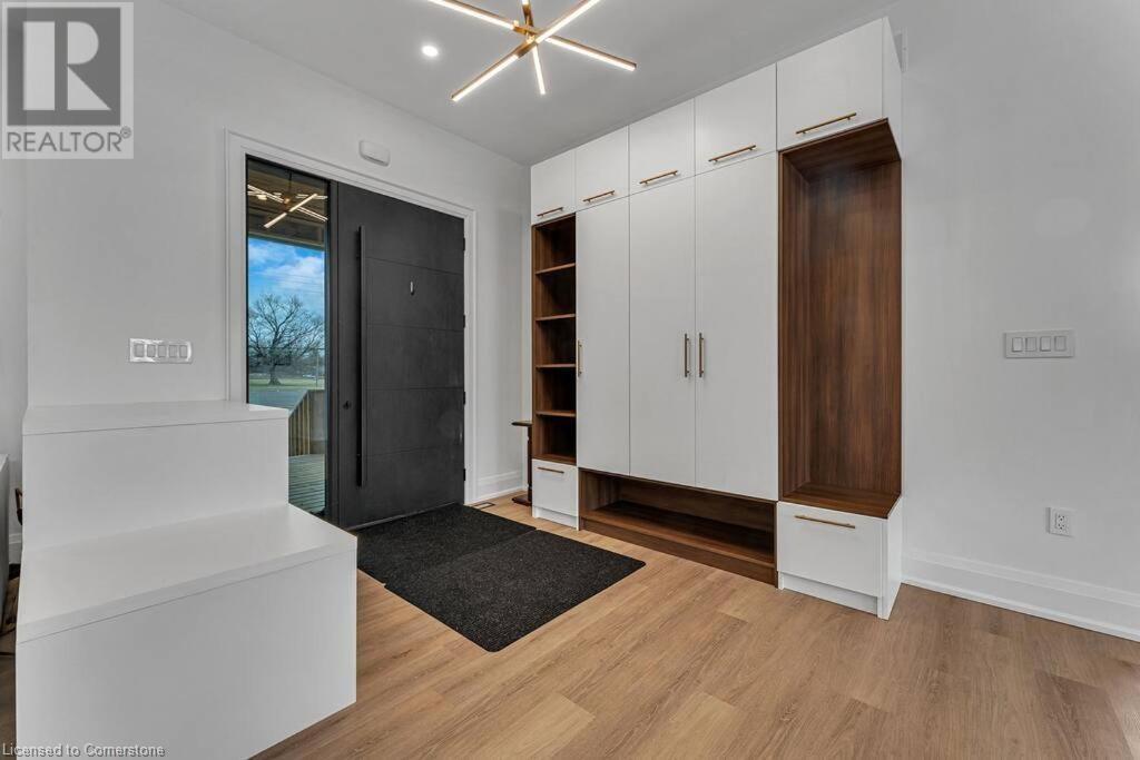 900 Empire Road, Port Colborne, Ontario  L0S 1R0 - Photo 7 - 40687102