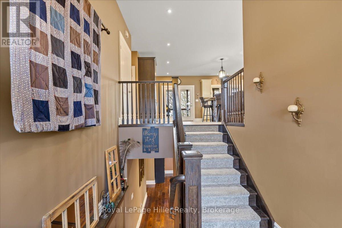 75 Thames Road E, St. Marys, Ontario  N4X 1C4 - Photo 5 - X11905988