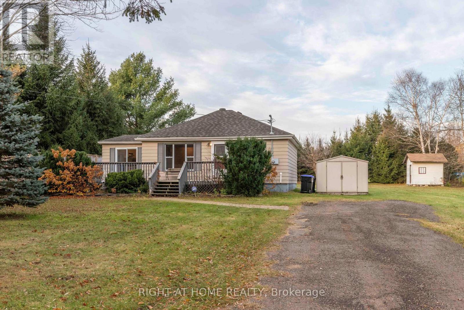 3714 Mccarthy Drive, Clearview, Ontario  L0M 1N0 - Photo 2 - S11905946