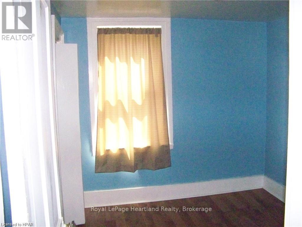 103 Victoria Street E, North Huron (Wingham), Ontario  N0G 2W0 - Photo 10 - X10780277