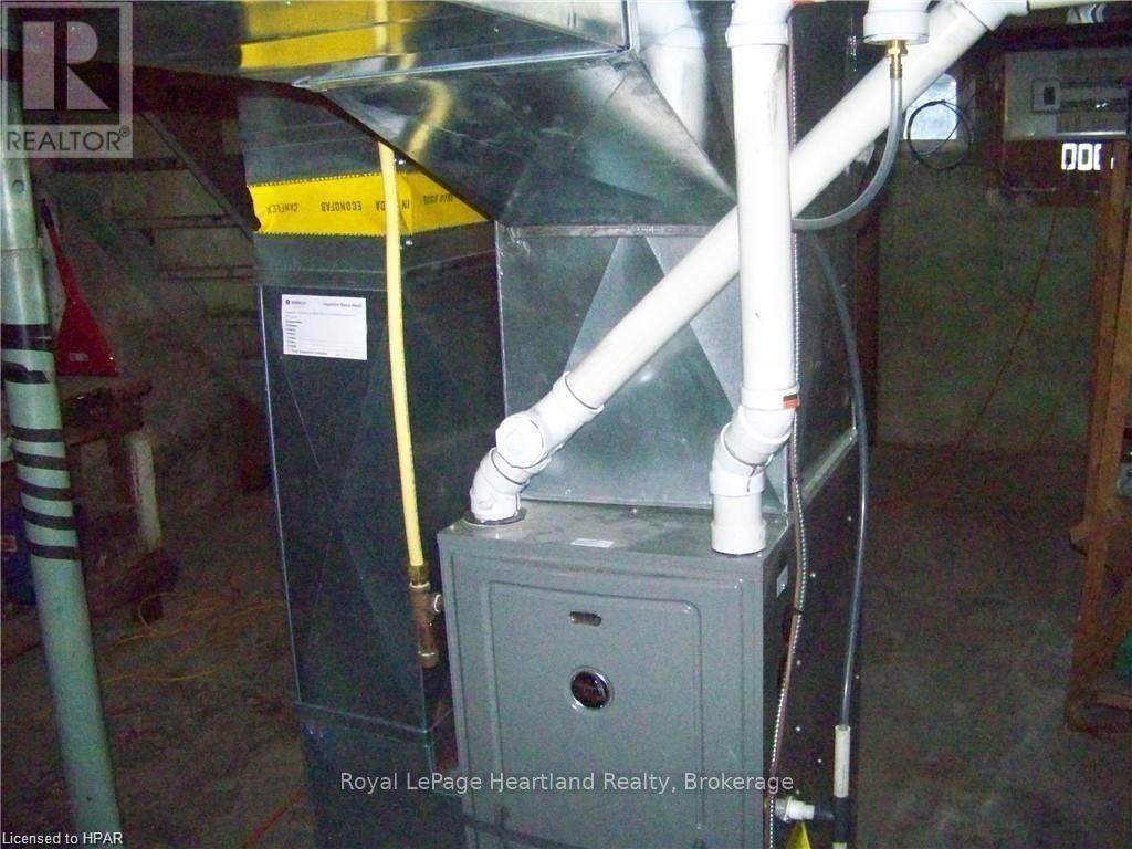 103 Victoria Street E, North Huron (Wingham), Ontario  N0G 2W0 - Photo 14 - X10780277