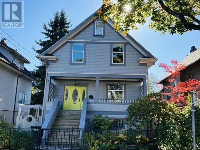 428 E 24TH AVENUE, Vancouver, British Columbia