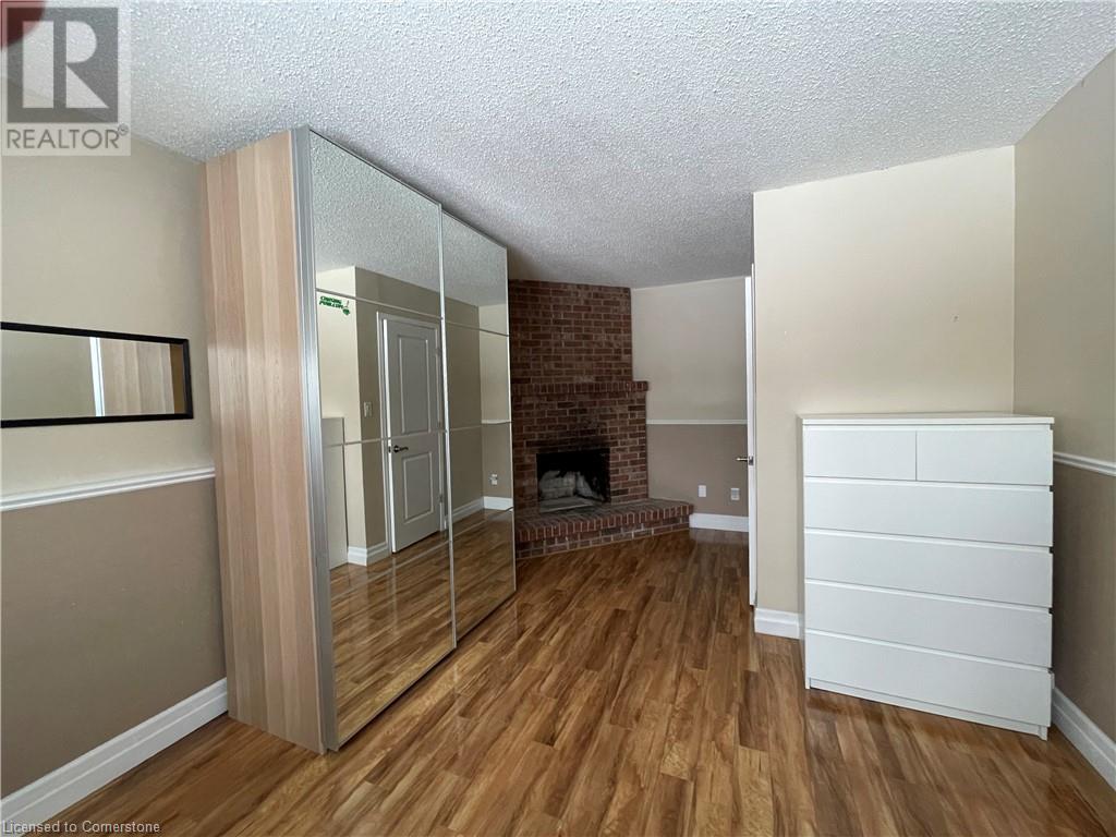 363 Vogel Place, Waterloo, Ontario  N2L 5V8 - Photo 16 - 40687282