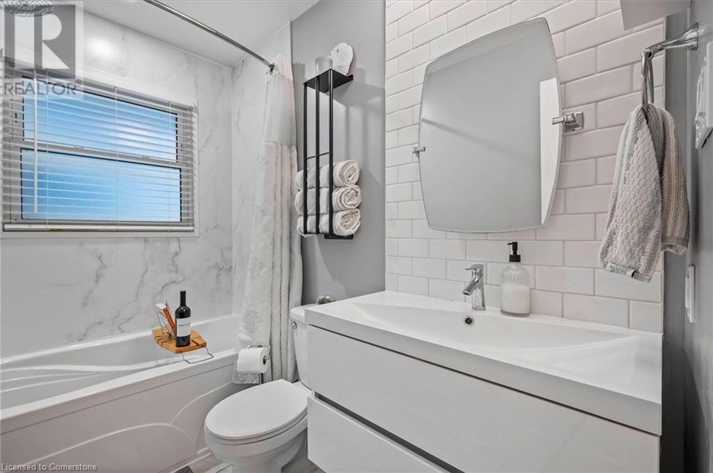 52 Hastings Court, Baden, Ontario  N3A 2T1 - Photo 19 - 40687224