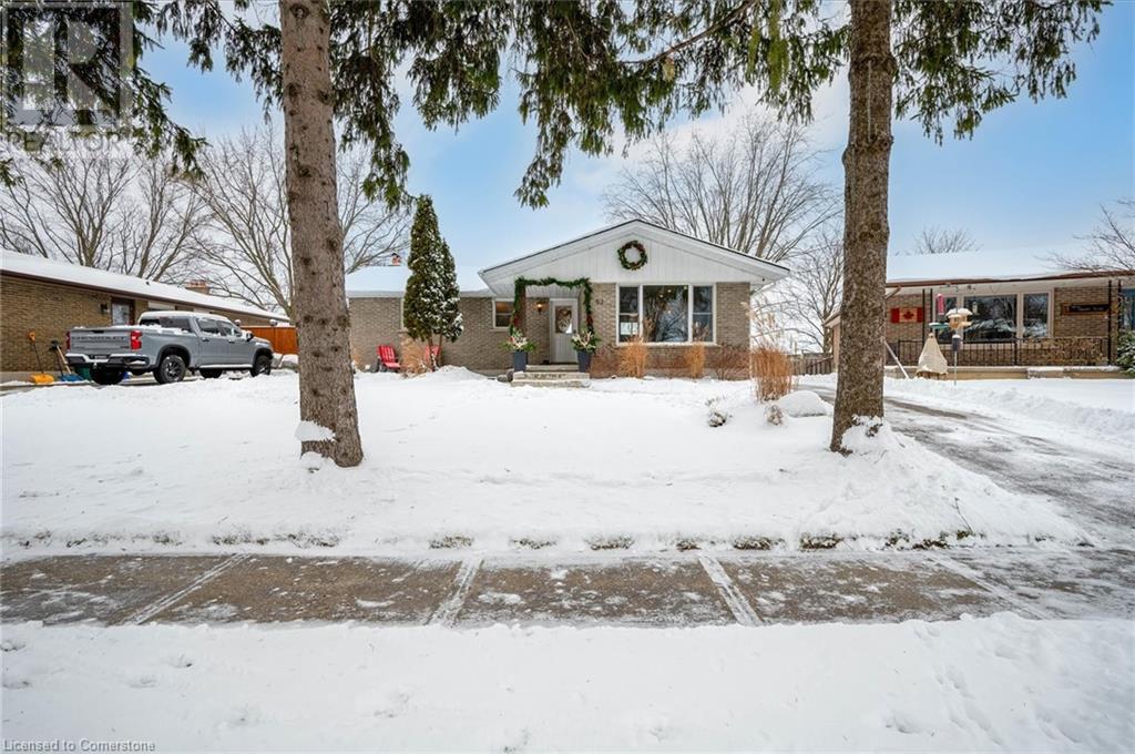 52 Hastings Court, Baden, Ontario  N3A 2T1 - Photo 2 - 40687224