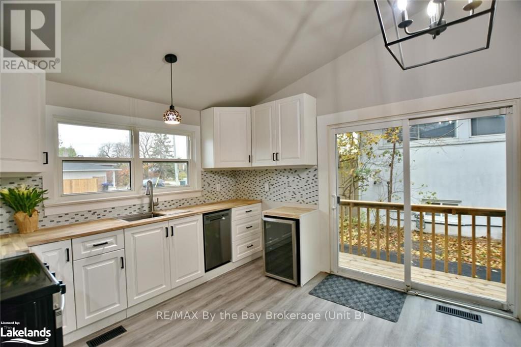 85 Huron Street, Collingwood, Ontario  L9Y 1C7 - Photo 3 - S11822828