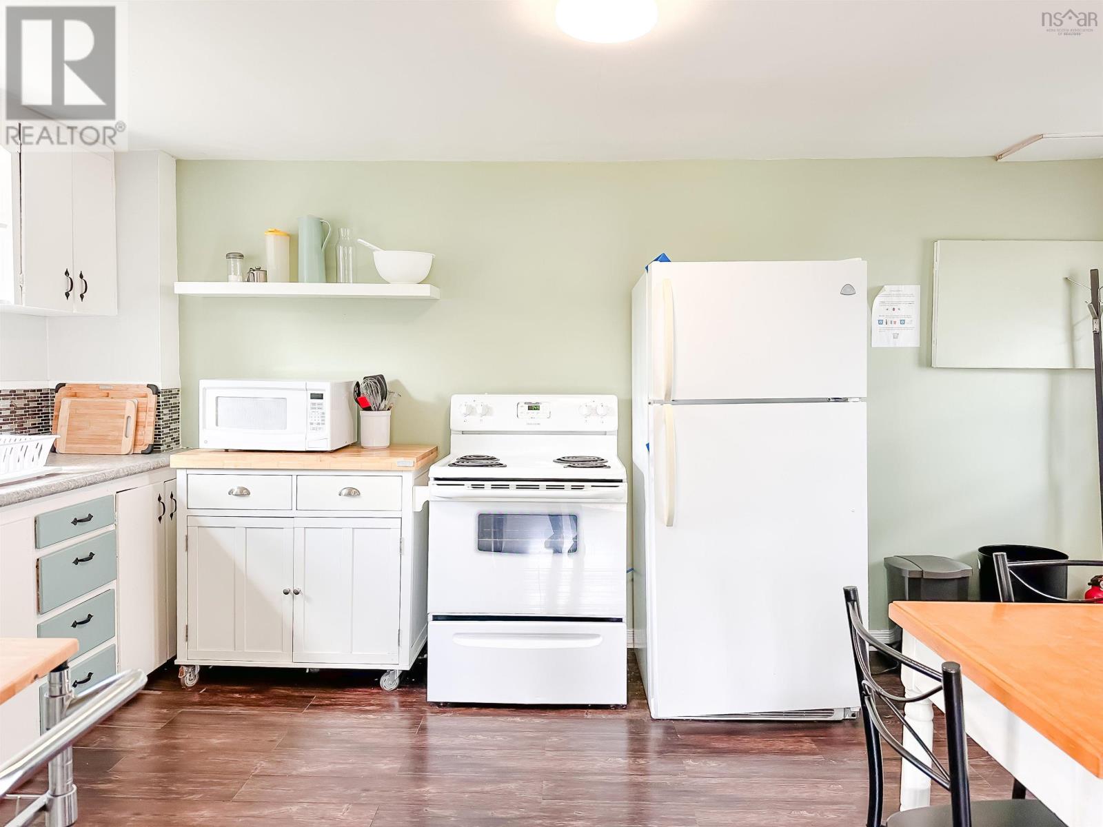 10352 Highway 1, Paradise, Nova Scotia  B0S 1R0 - Photo 14 - 202500128