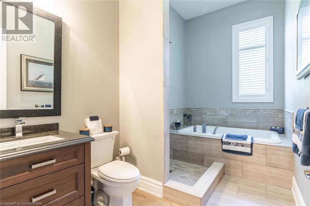 17 Mcdonald Court, Waterdown, Ontario  L9H 7C3 - Photo 32 - 40687368