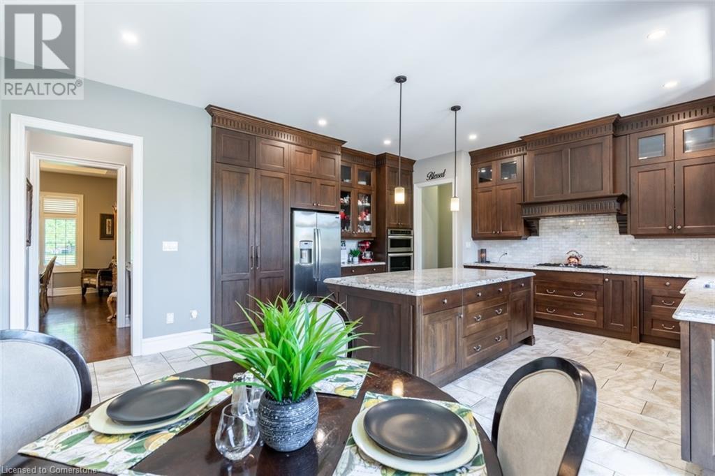 17 Mcdonald Court, Waterdown, Ontario  L9H 7C3 - Photo 7 - 40687368