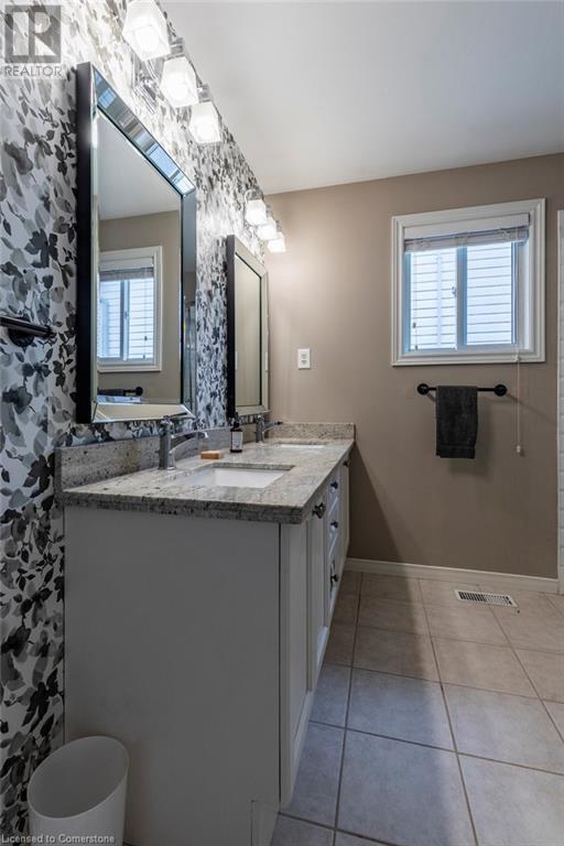 45 Tartan Drive, Caledonia, Ontario  N3W 2N3 - Photo 23 - 40687311