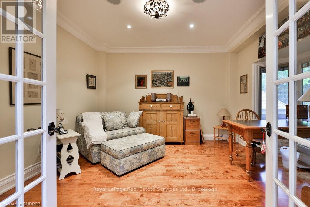 24 Raymar Place, Oakville, Ontario  L6J 6M1 - Photo 16 - W10422876