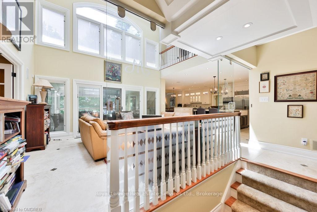 24 Raymar Place, Oakville, Ontario  L6J 6M1 - Photo 6 - W10422876