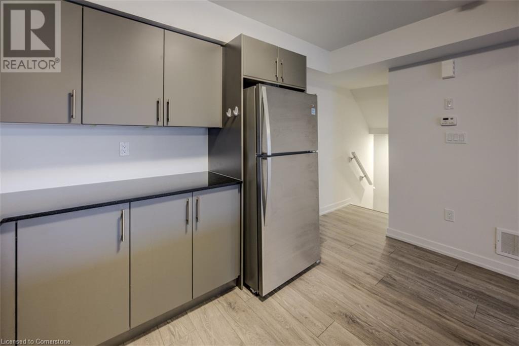 219 West Oak Trail Unit# 81, Kitchener, Ontario  N2R 0R1 - Photo 14 - 40687407