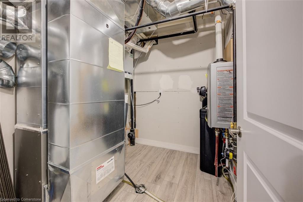 219 West Oak Trail Unit# 81, Kitchener, Ontario  N2R 0R1 - Photo 22 - 40687407